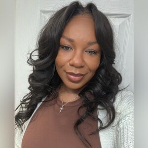 Meet your Posher, Shelsea